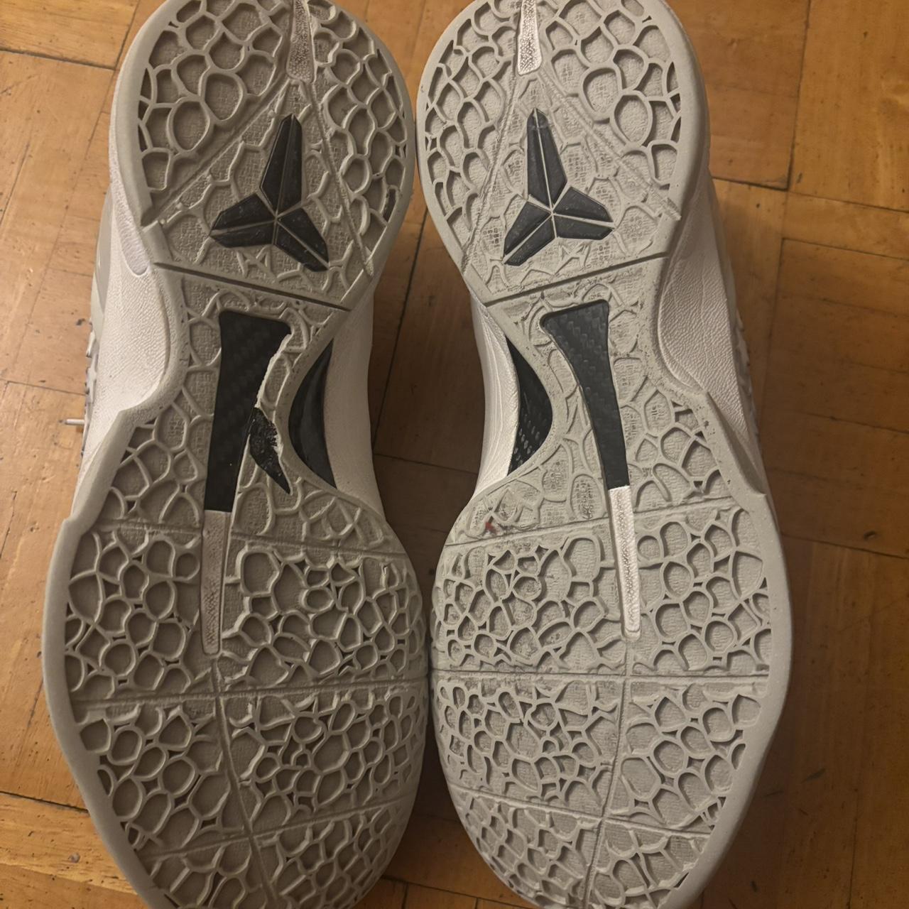 Nike Men's Sneakers - White/Grey - US 11 – Nike K… - image 4