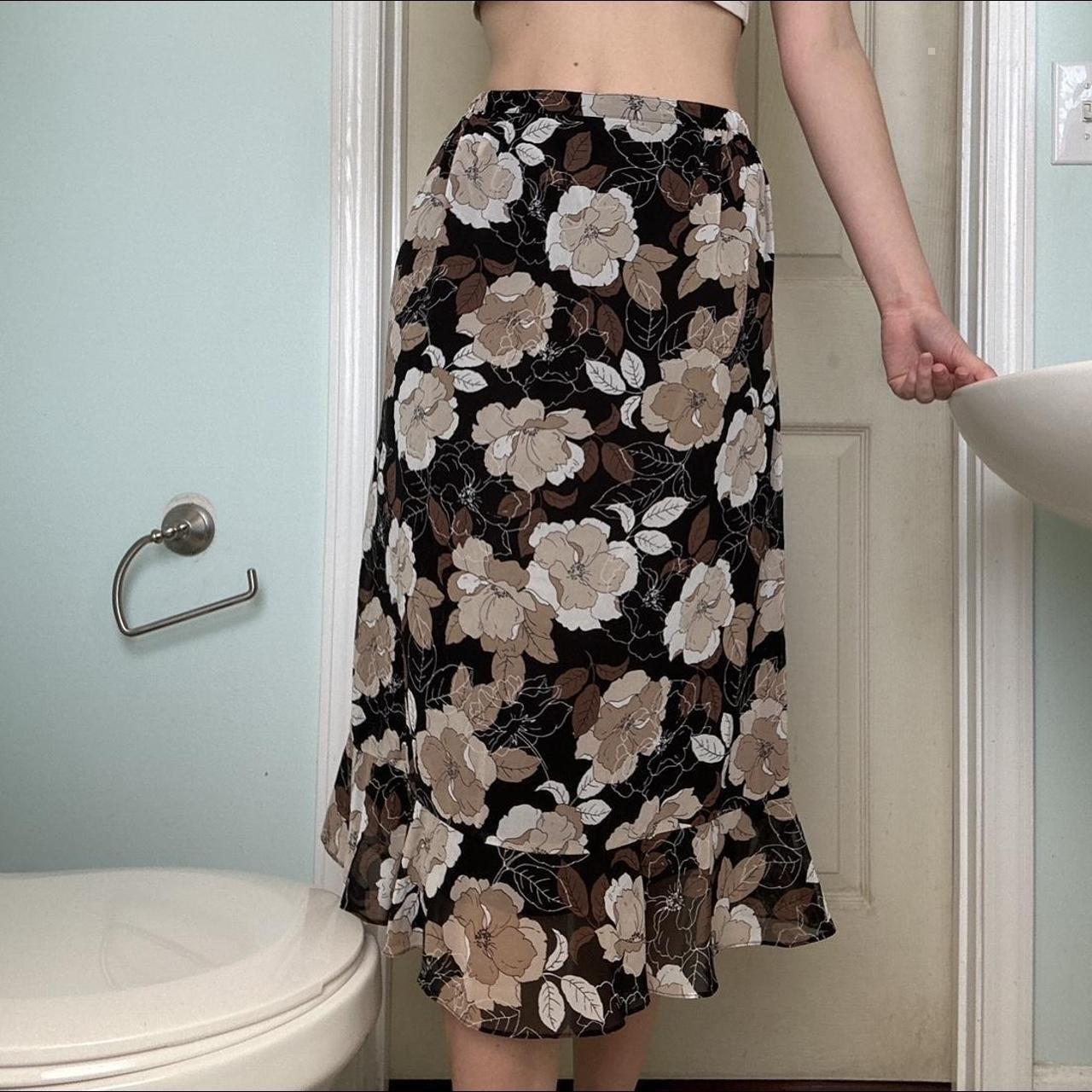 Preloved Women's Midi Skirt - Brown/Tan - M – Neu… - image 2