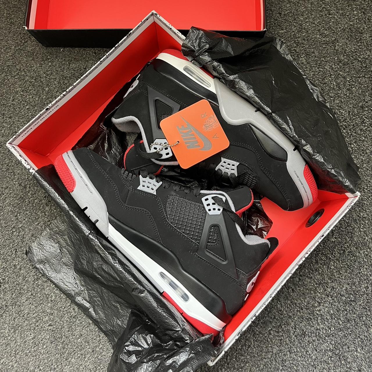size 8 nike air jordan iv shoes