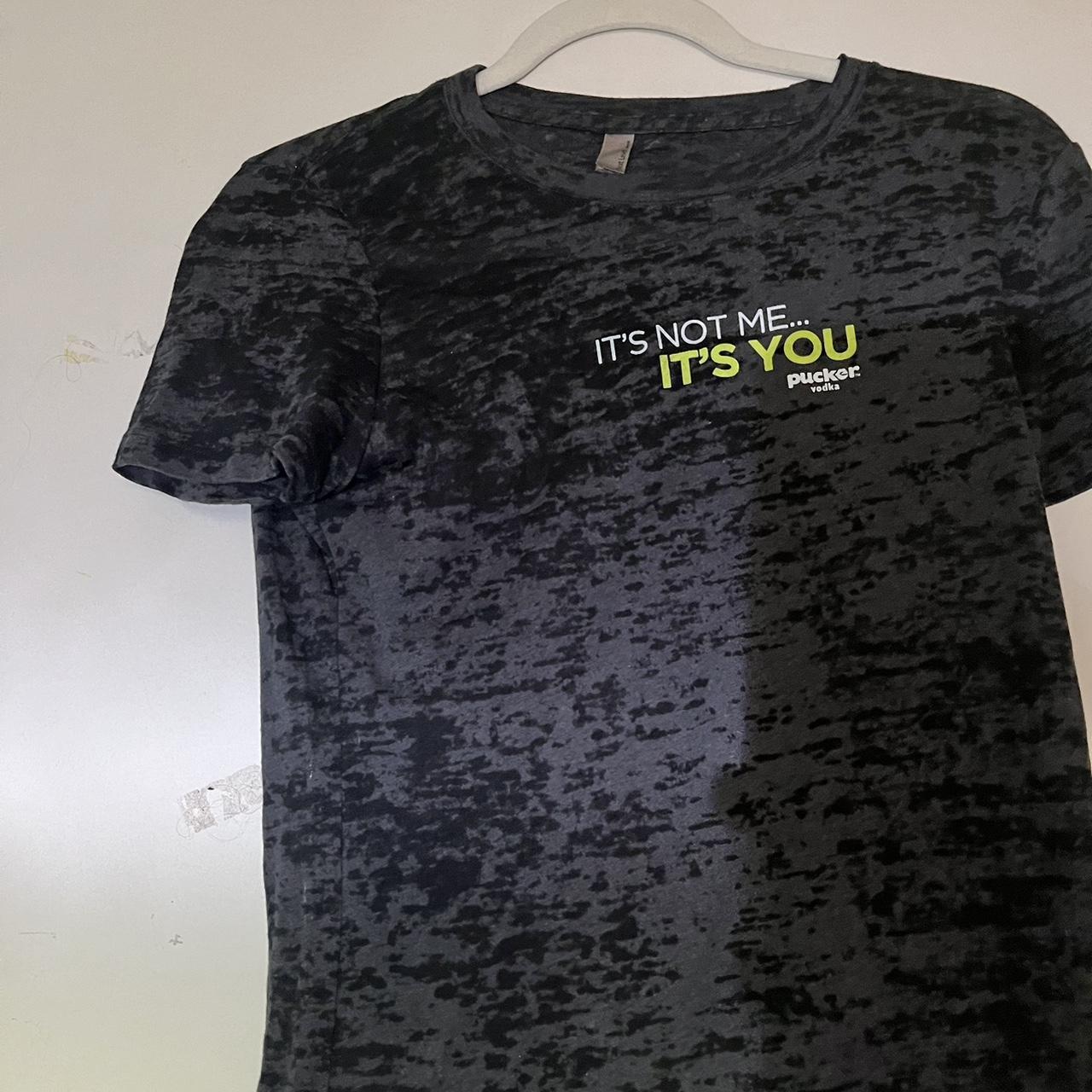item listed by emmabanana925