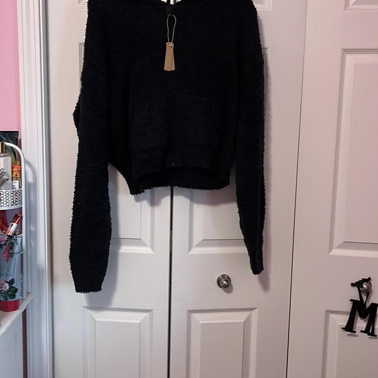 item listed by mollywahl_06