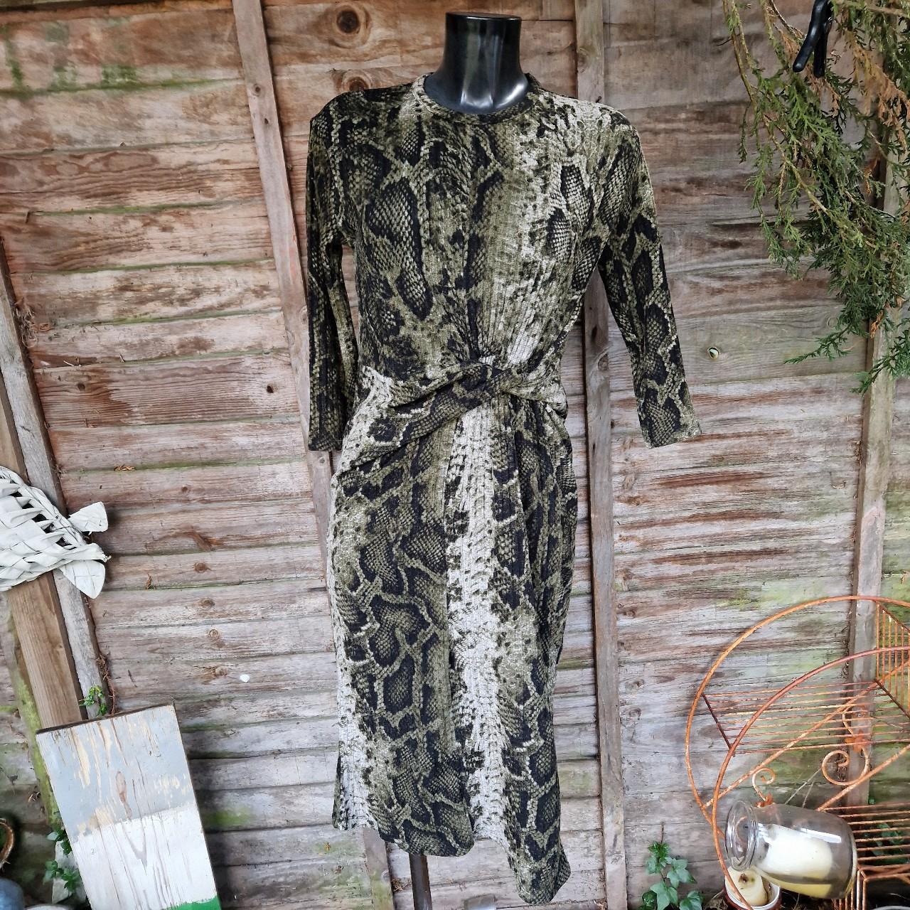 Bershka snake outlet print dress