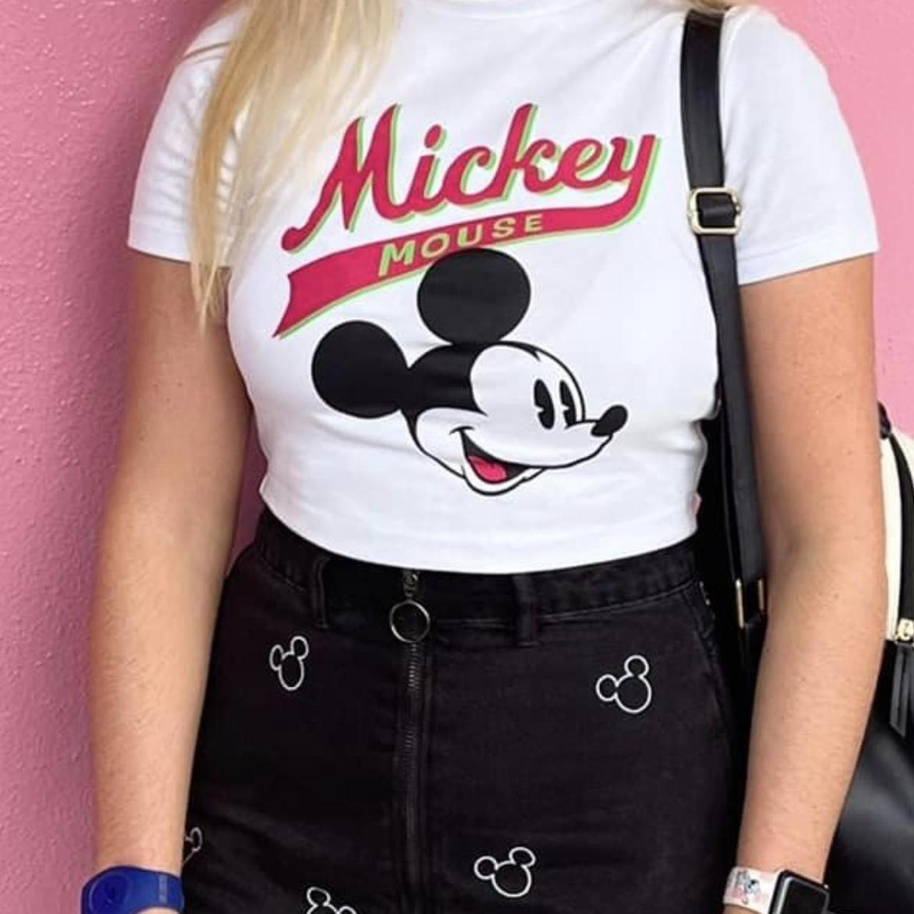 Mickey Mouse T-shirt - Depop