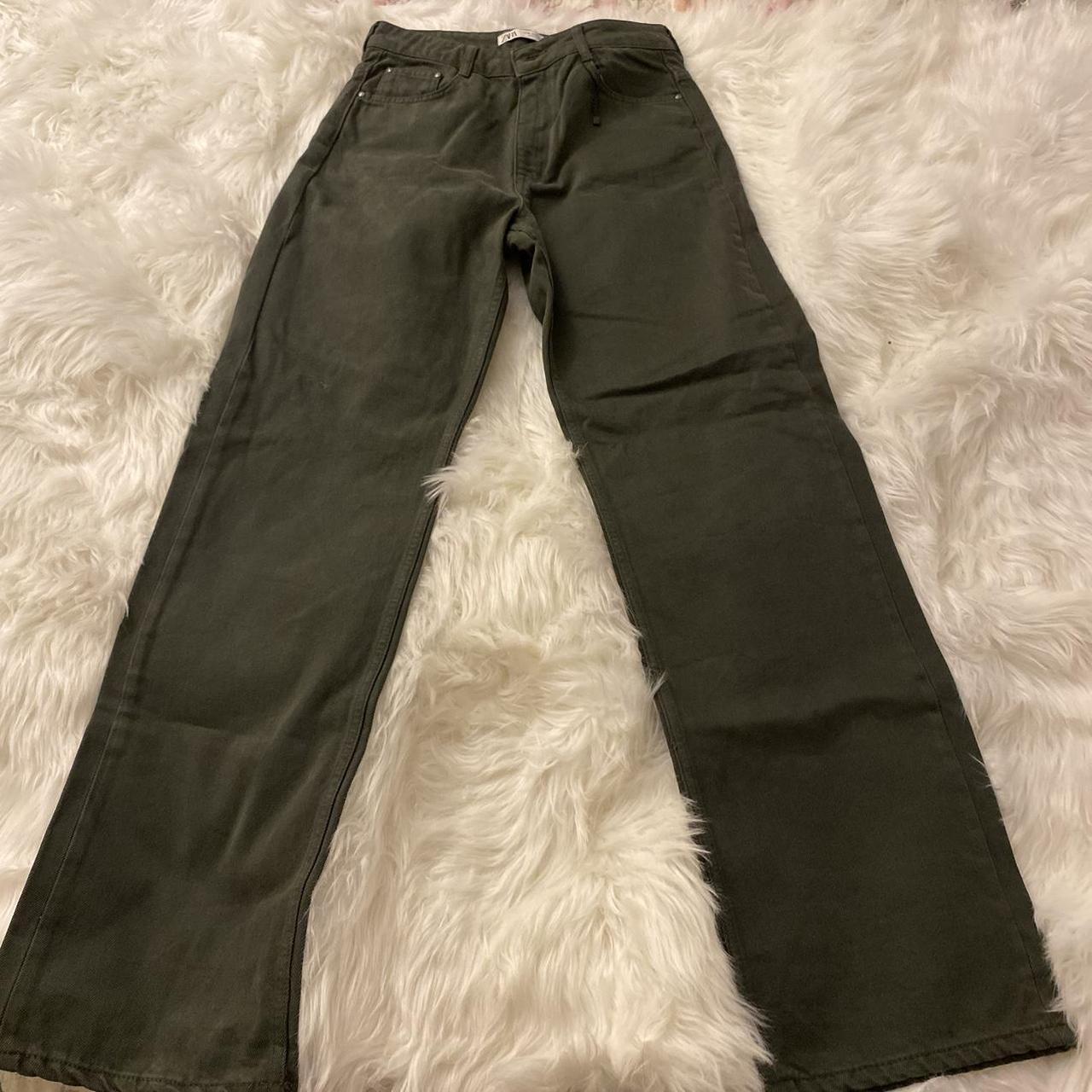 Zara Women's Green Jeans | Depop