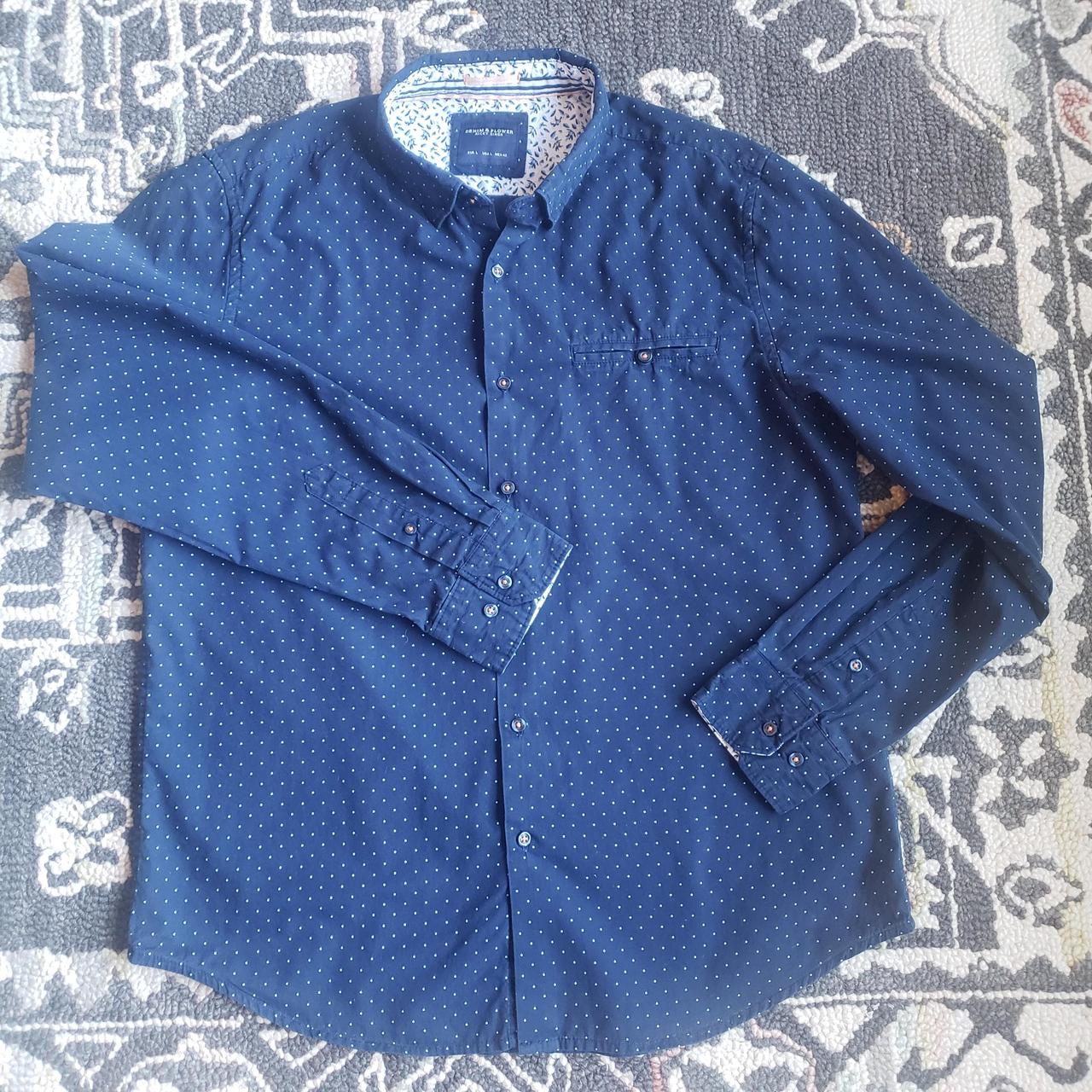 item listed by dahlia0_o