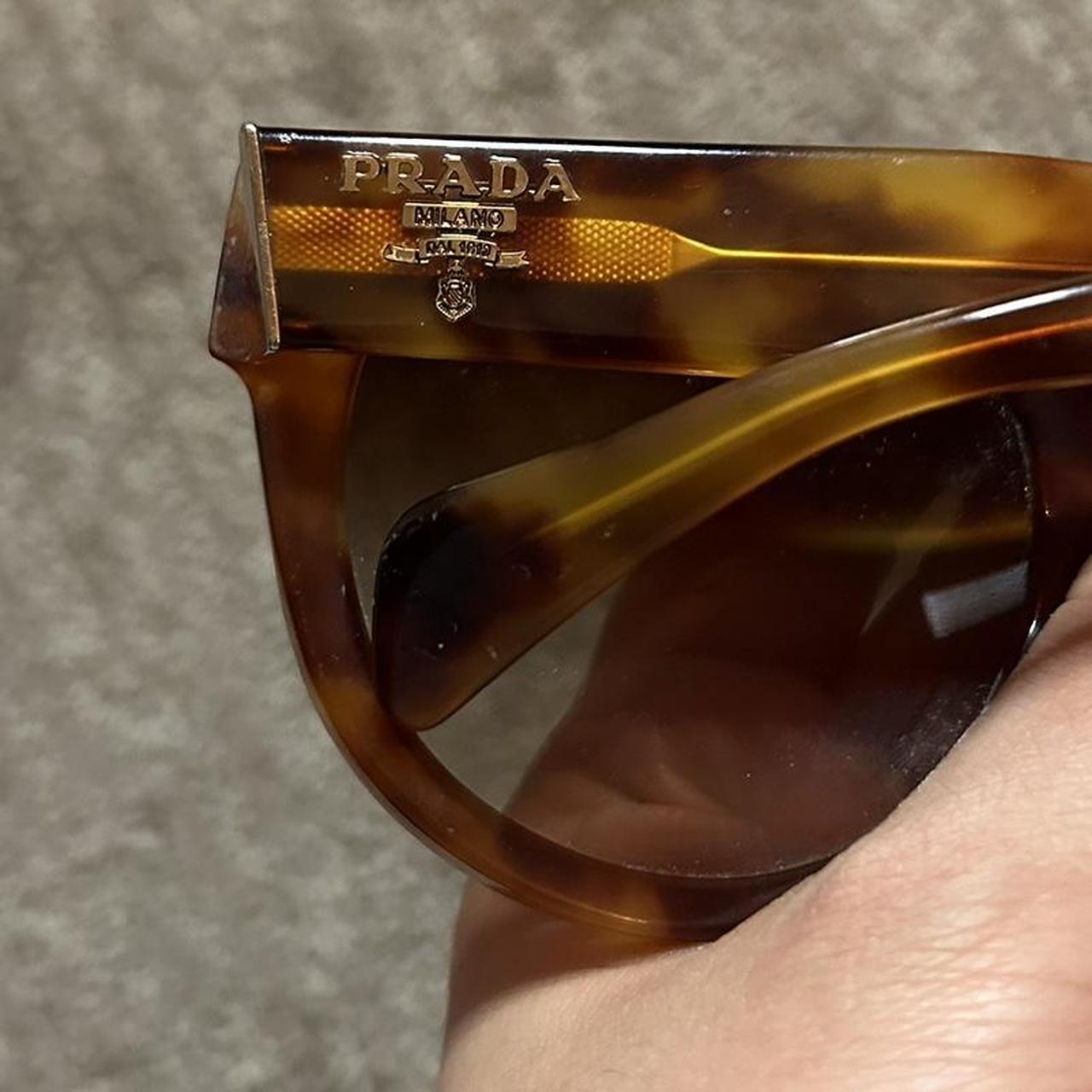 Prada sunglasses spr clearance 170