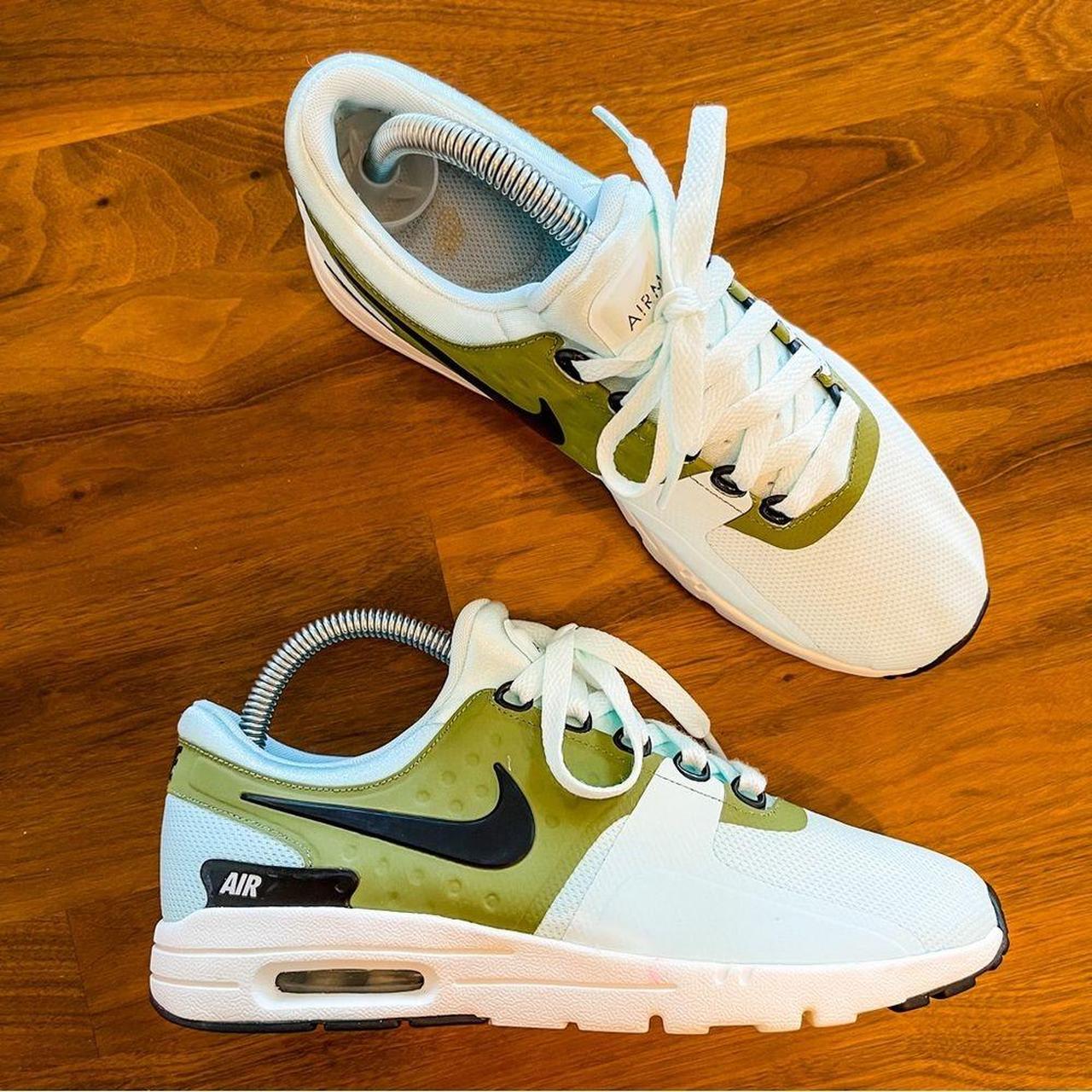 new nike air shoes for womens