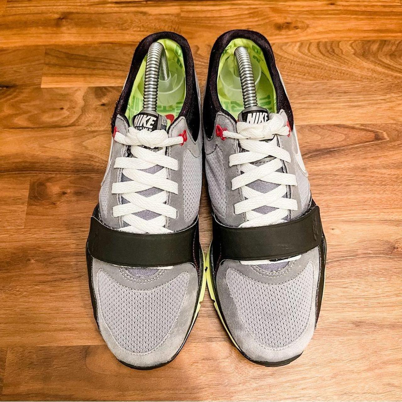 womens nike air max trainer