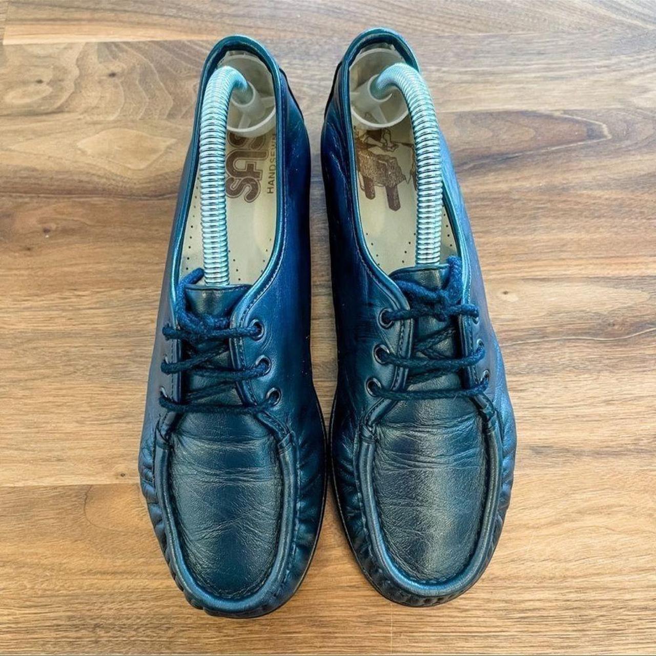 Women's Black Loafers Depop