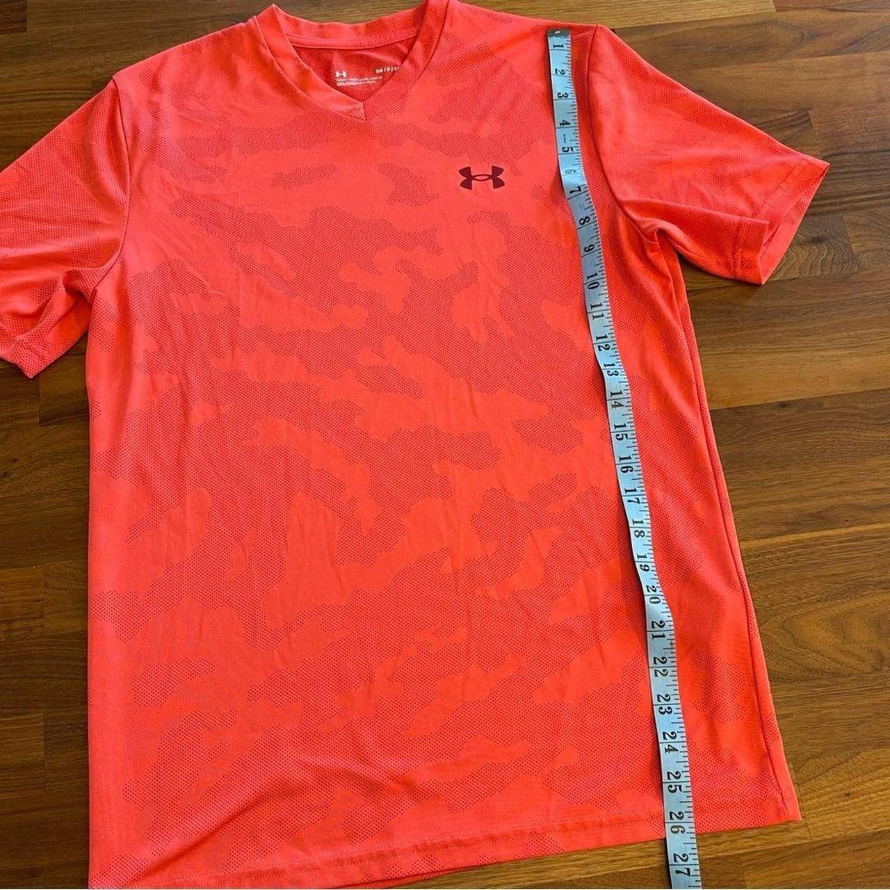 Under Armour Mens UA Velocity Jacquard V-Neck Short - Depop