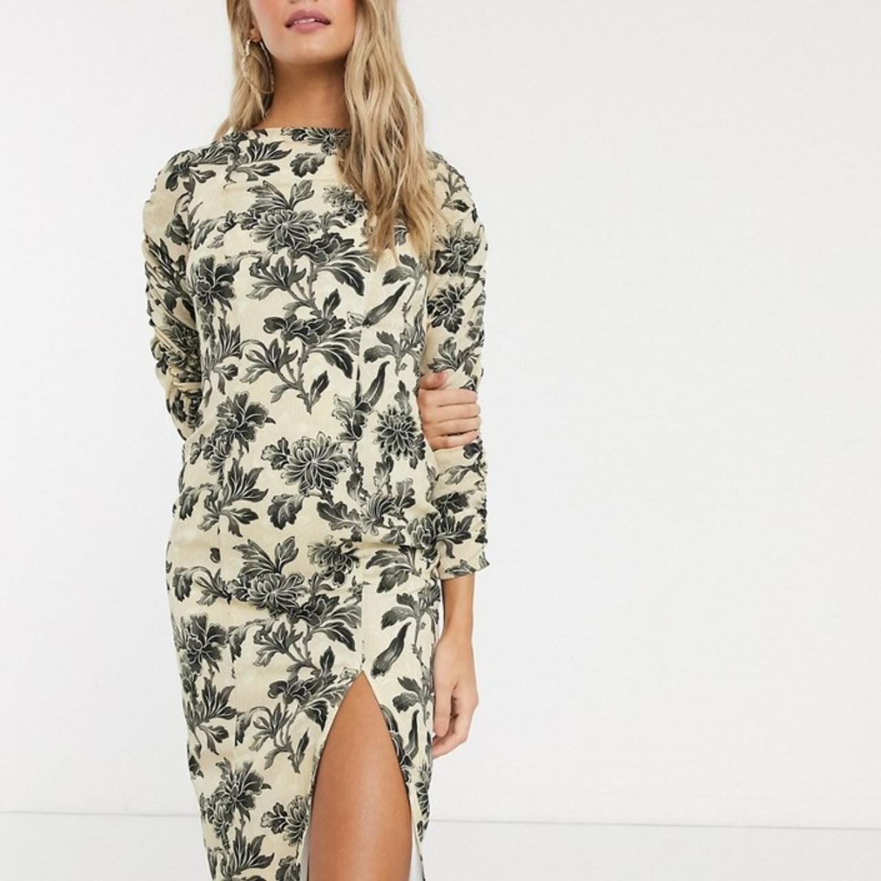 Hope & Ivy Women's Cream and Black Dress (2)