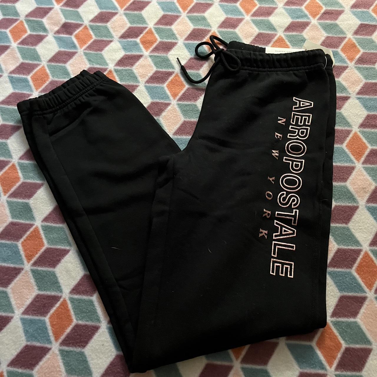 Aeropostale sweatpants in black