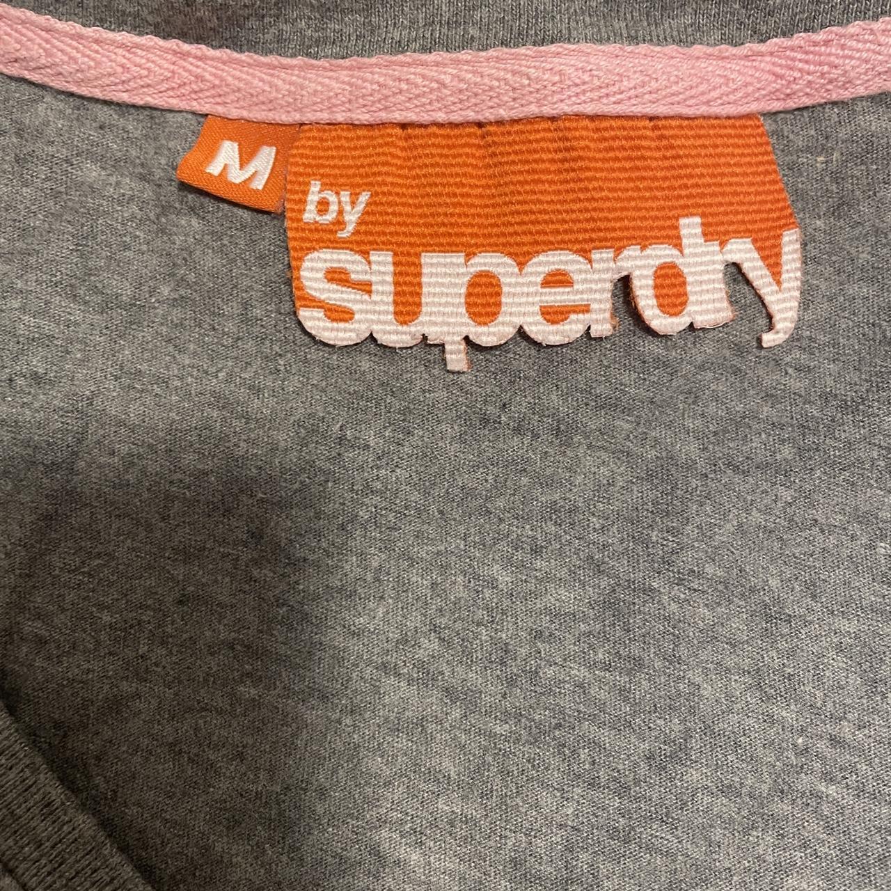 vintage super dry grey and pink baby tee so... Depop