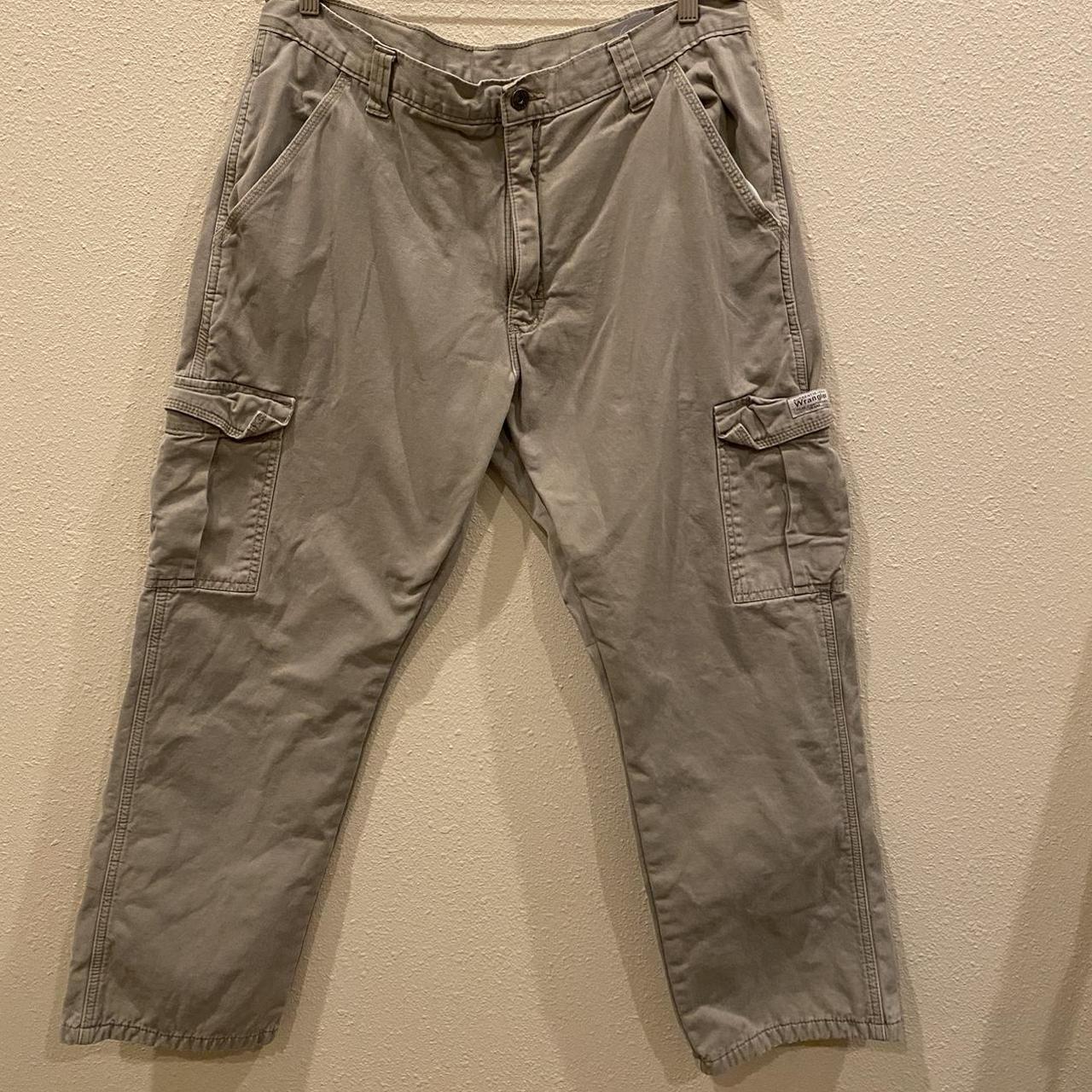 Wrangler fleece lined cargo pants 36 x 30 - Depop