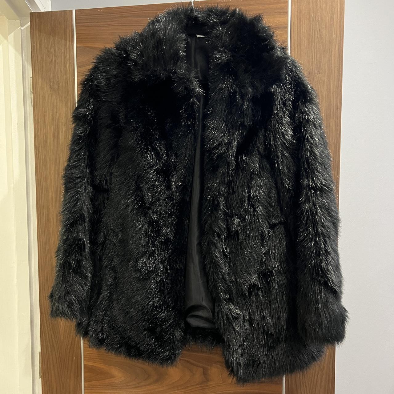 Black fur coat worn few times in great condition! In... - Depop