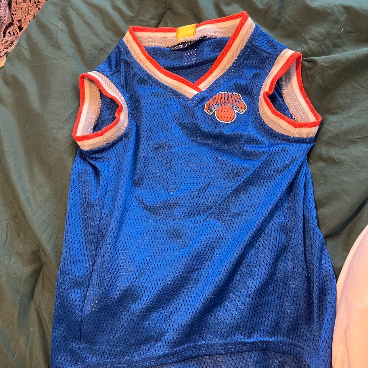 New York Knicks dog basketball jersey. Size XL Depop