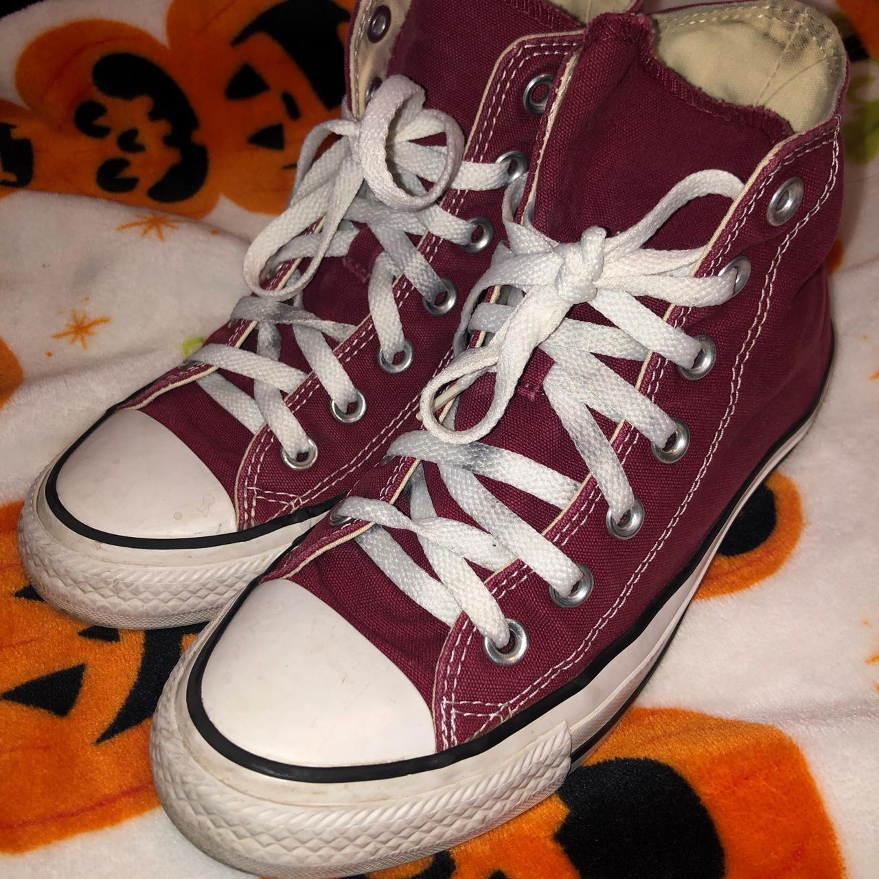 Burgundy converse size 4 new arrivals