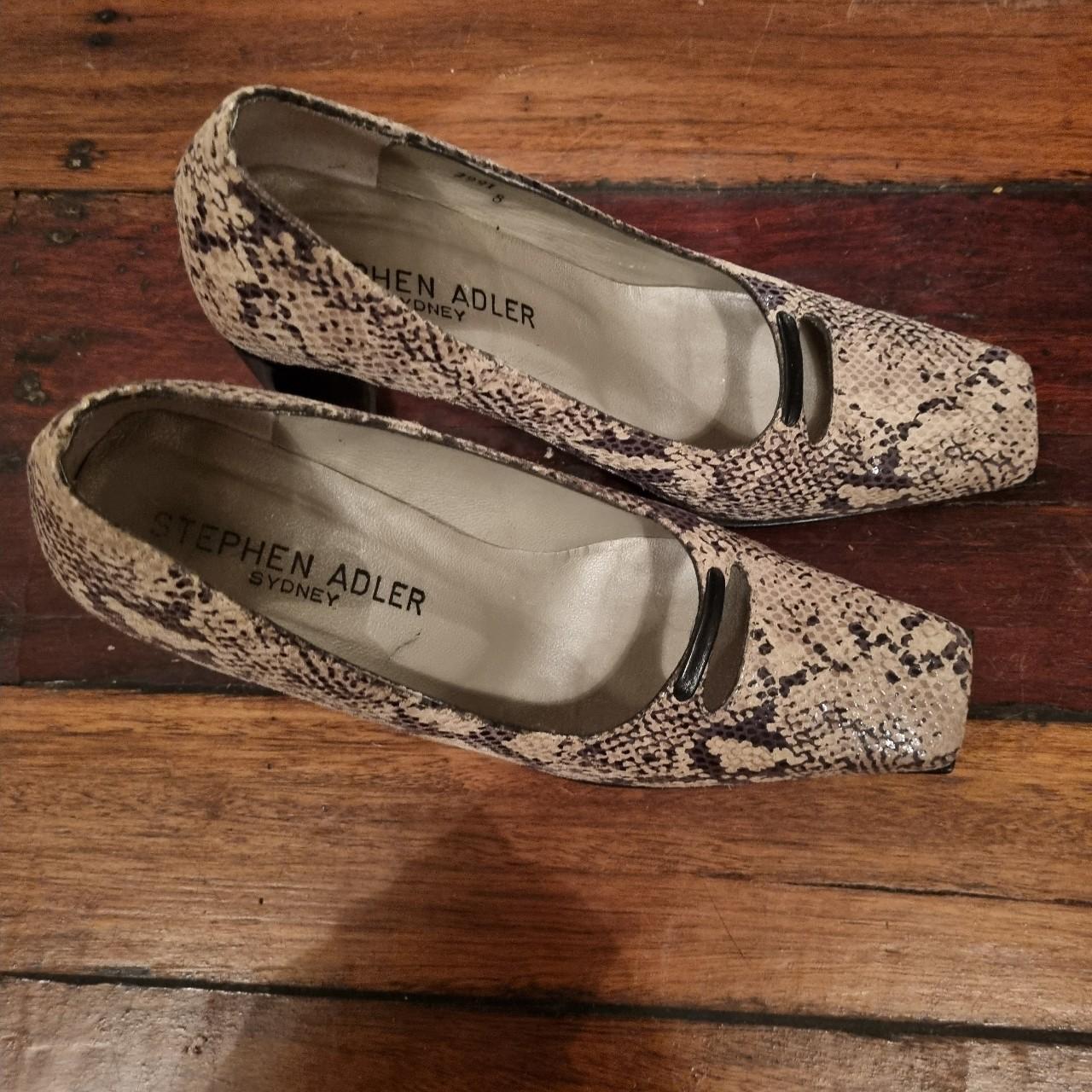 These are a big wow. Stephen Adler Sydney 90s... - Depop