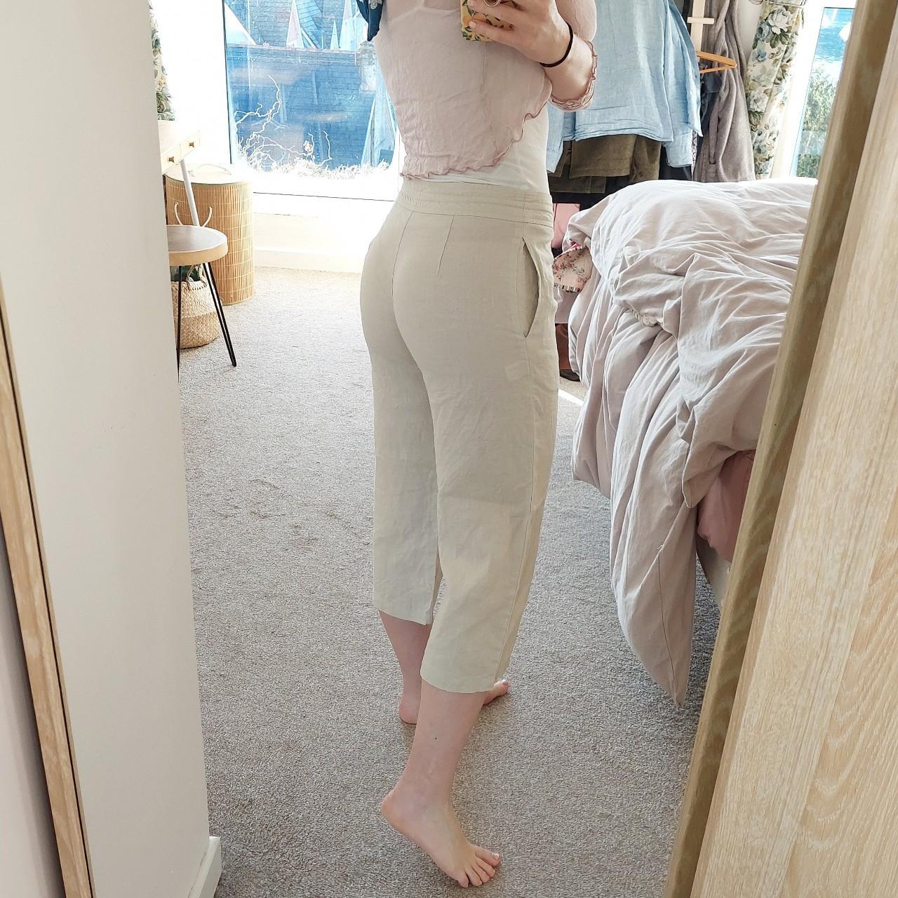 Cropped Tailored Trousers In Cream – KLARRA