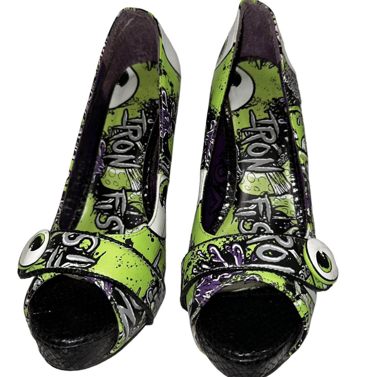 Iron Fist Women's Green and Black Footwear (2)