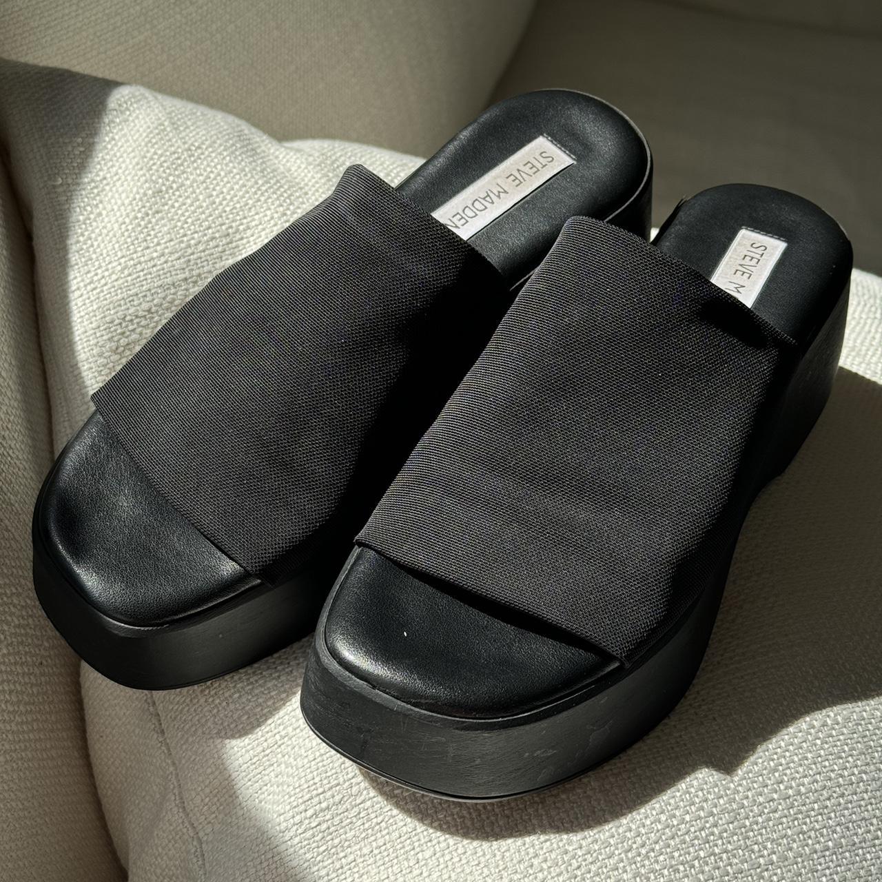 Steve madden hot sale black mules