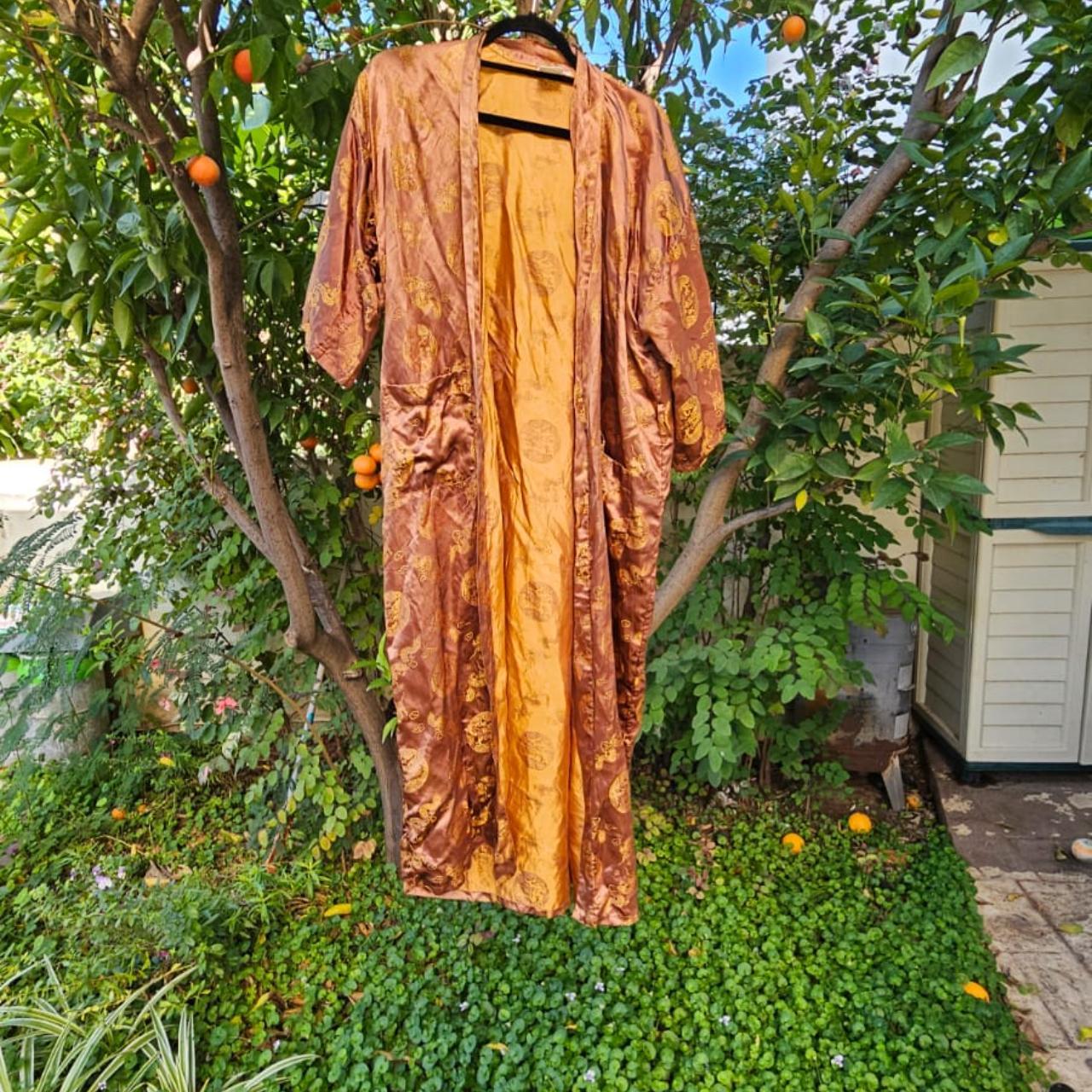 סוג קימונו ארוך מקסי בצבע חום דבש וזהב (מגיע עם... Depop