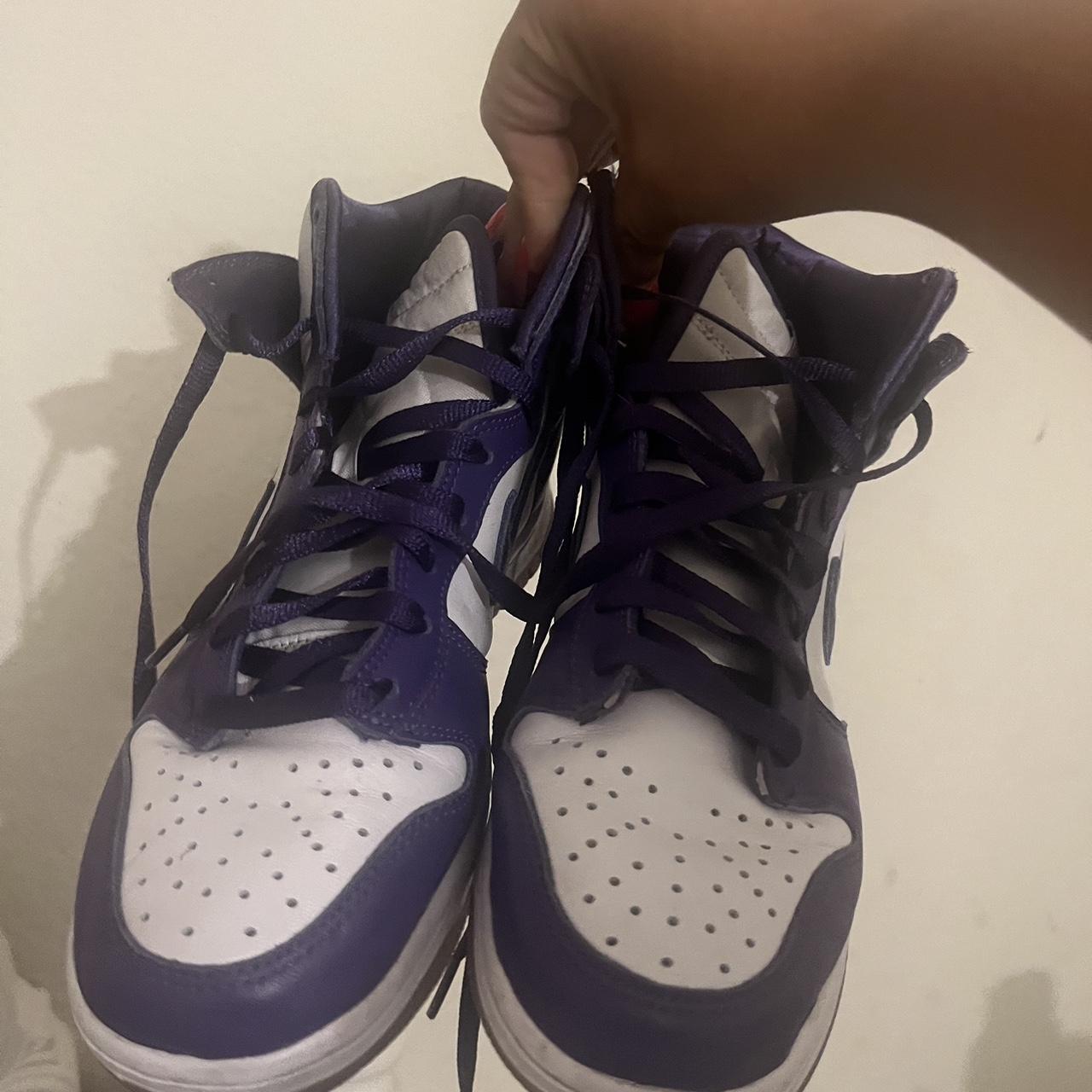 women purple dunks
