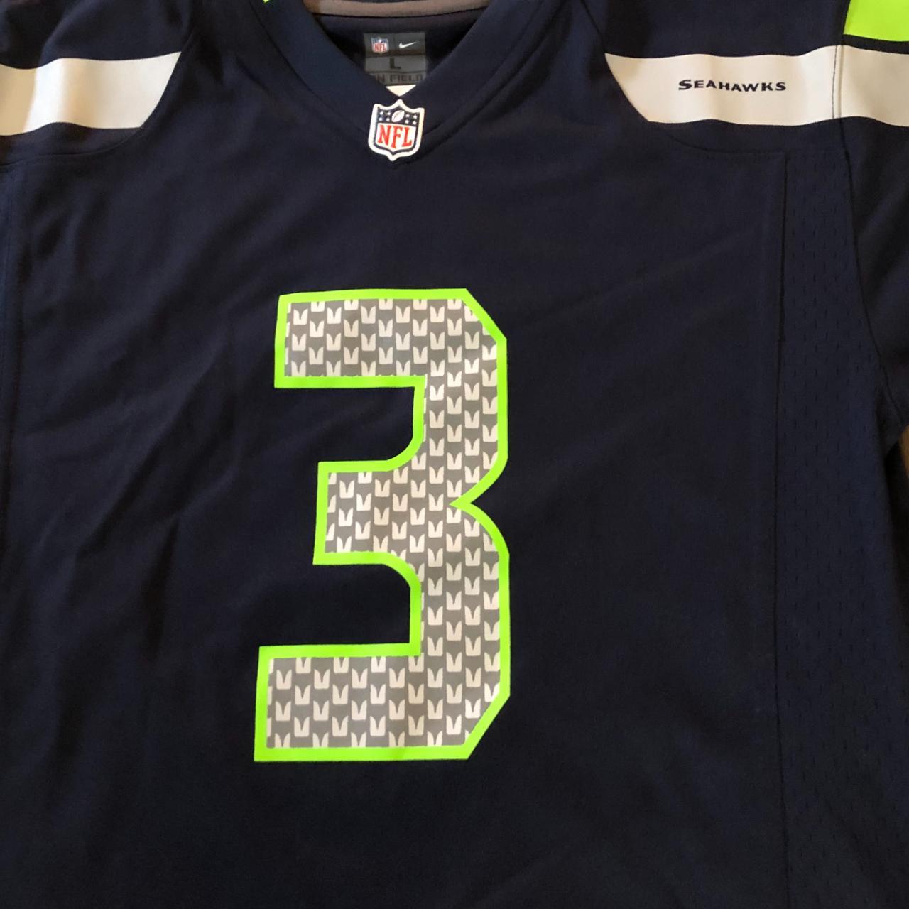 russell wilson brand nike