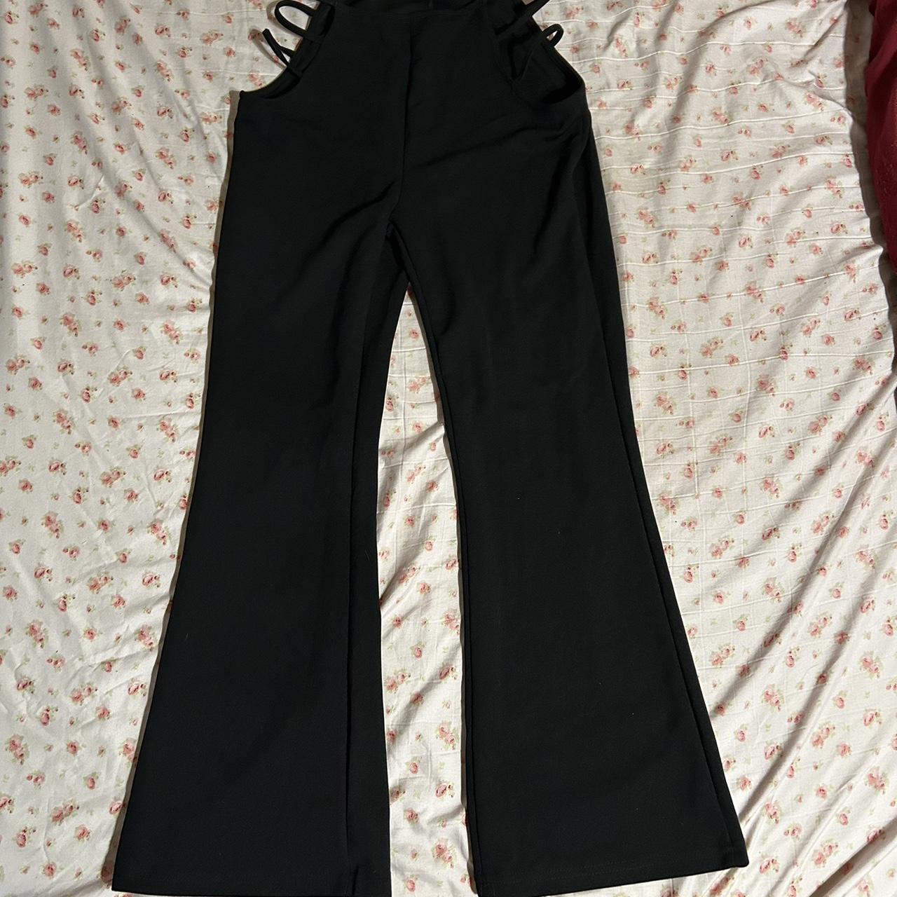 SHEIN Women's Black Leggings | Depop