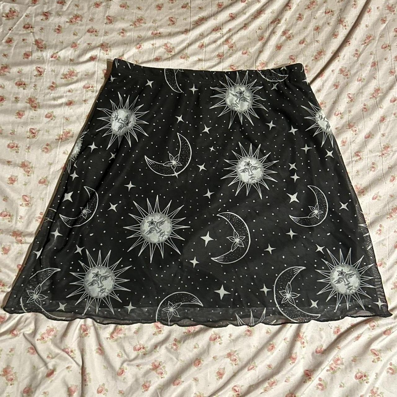 Sun and moon skirt size XS. Never worn, only tried... - Depop