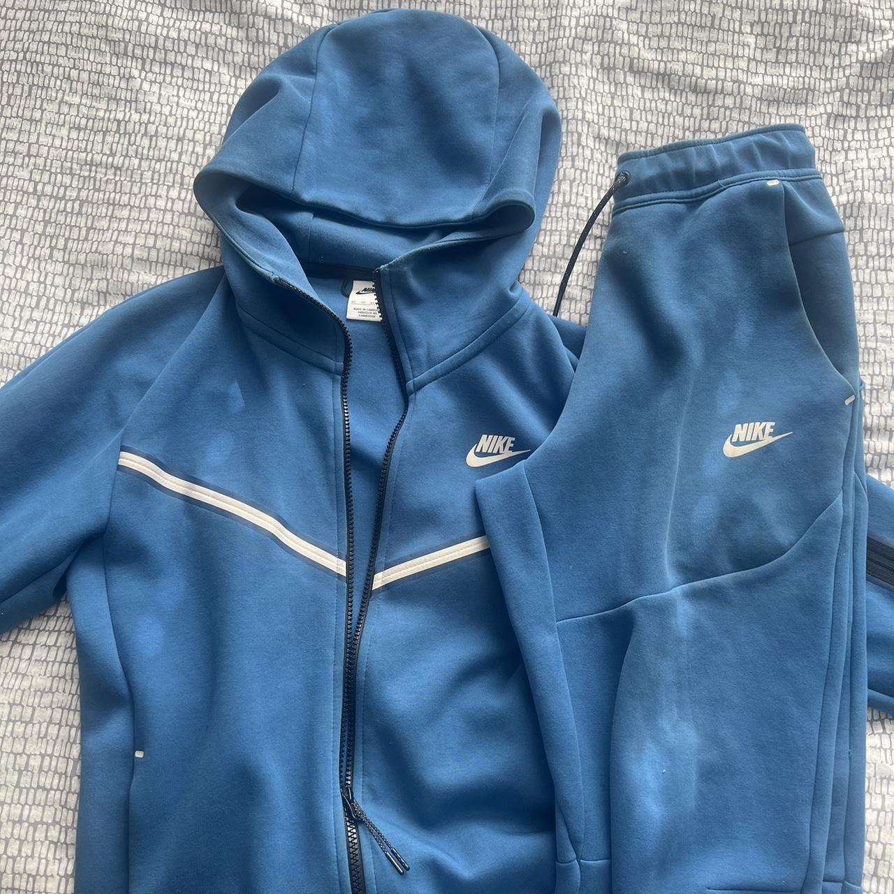 mens nike tech fleece blue