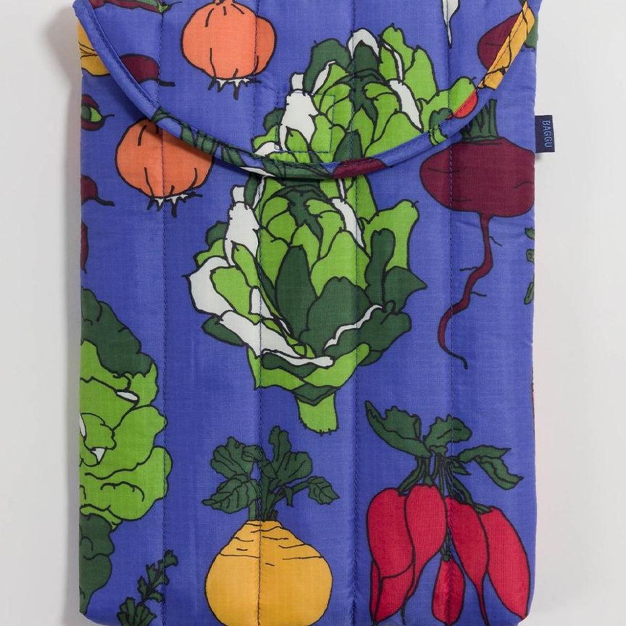 💕ISO POST💕 iso this baggu puffy laptop sleeve case... Depop