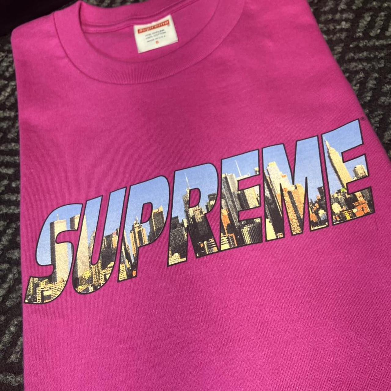 SUPREME “GOTHAM” TEE MAGENTA , BRAND NEW ,