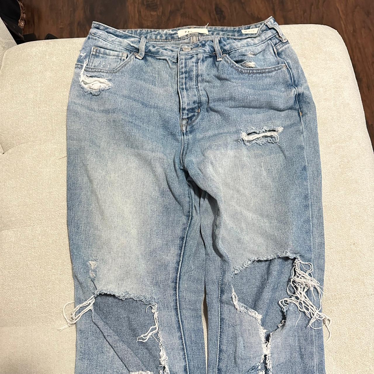item listed by champagnemaminey