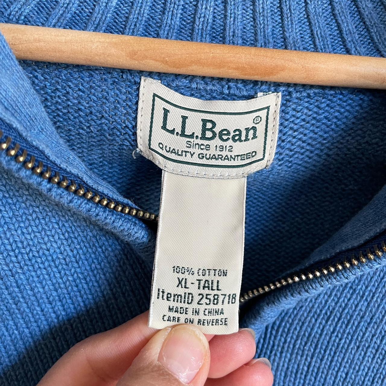 L.L.Bean Men's Blue Jumper | Depop