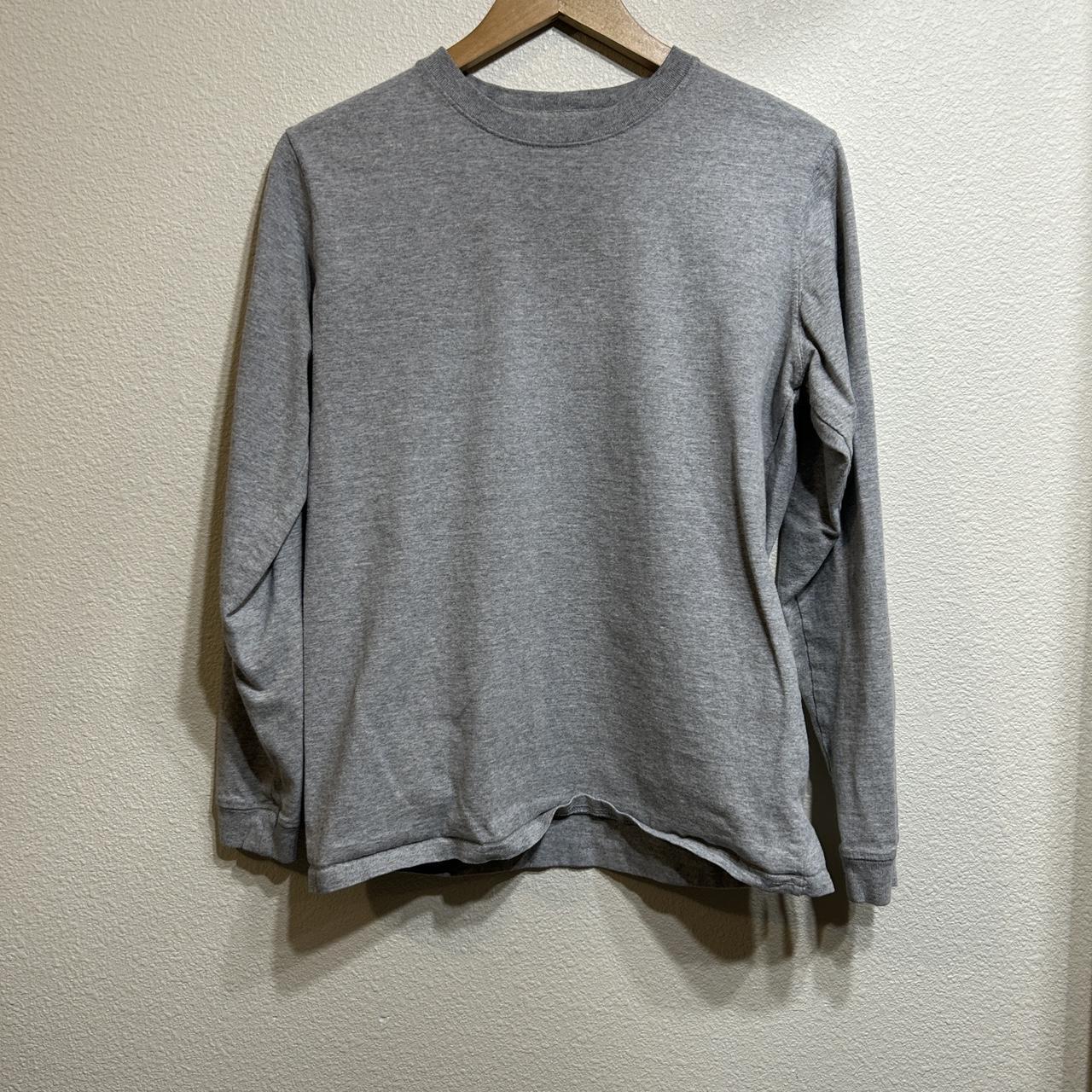 Carhartt Grey T-shirt | Depop