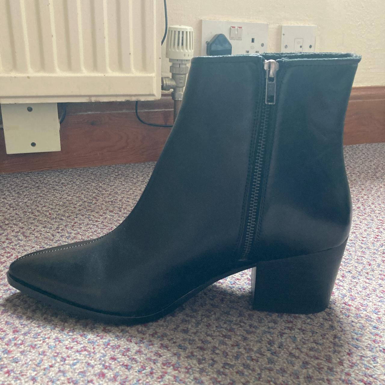 ASOS Men's Black Boots Depop