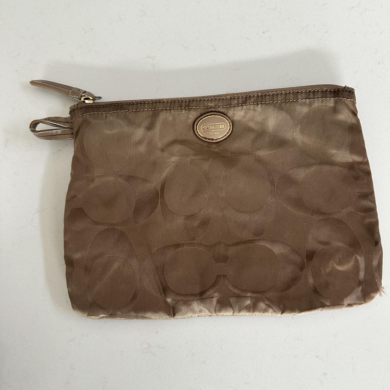 item listed by daisybeee79
