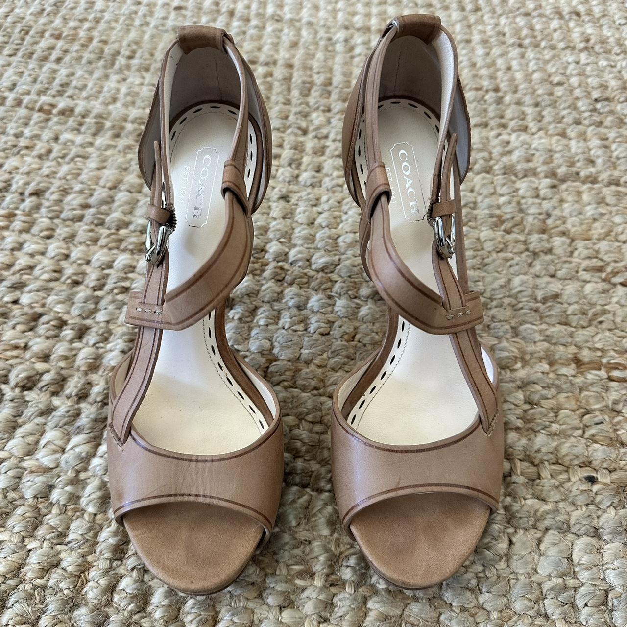 item listed by daisybeee79