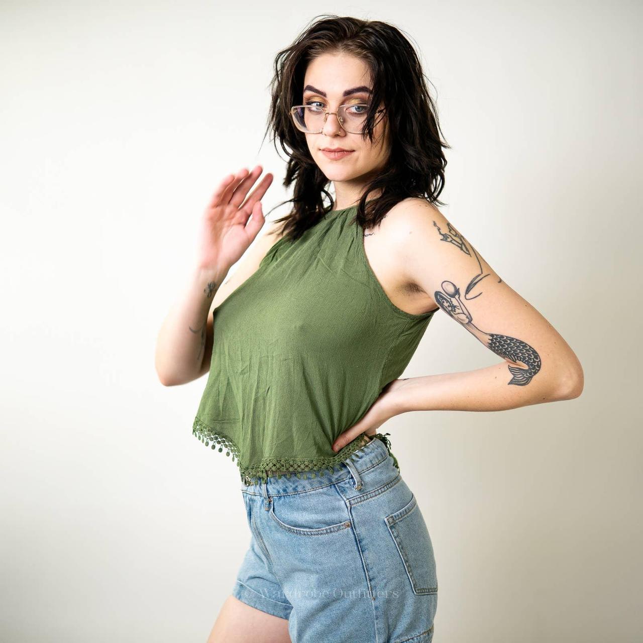 H&M Women's Green Vest Depop