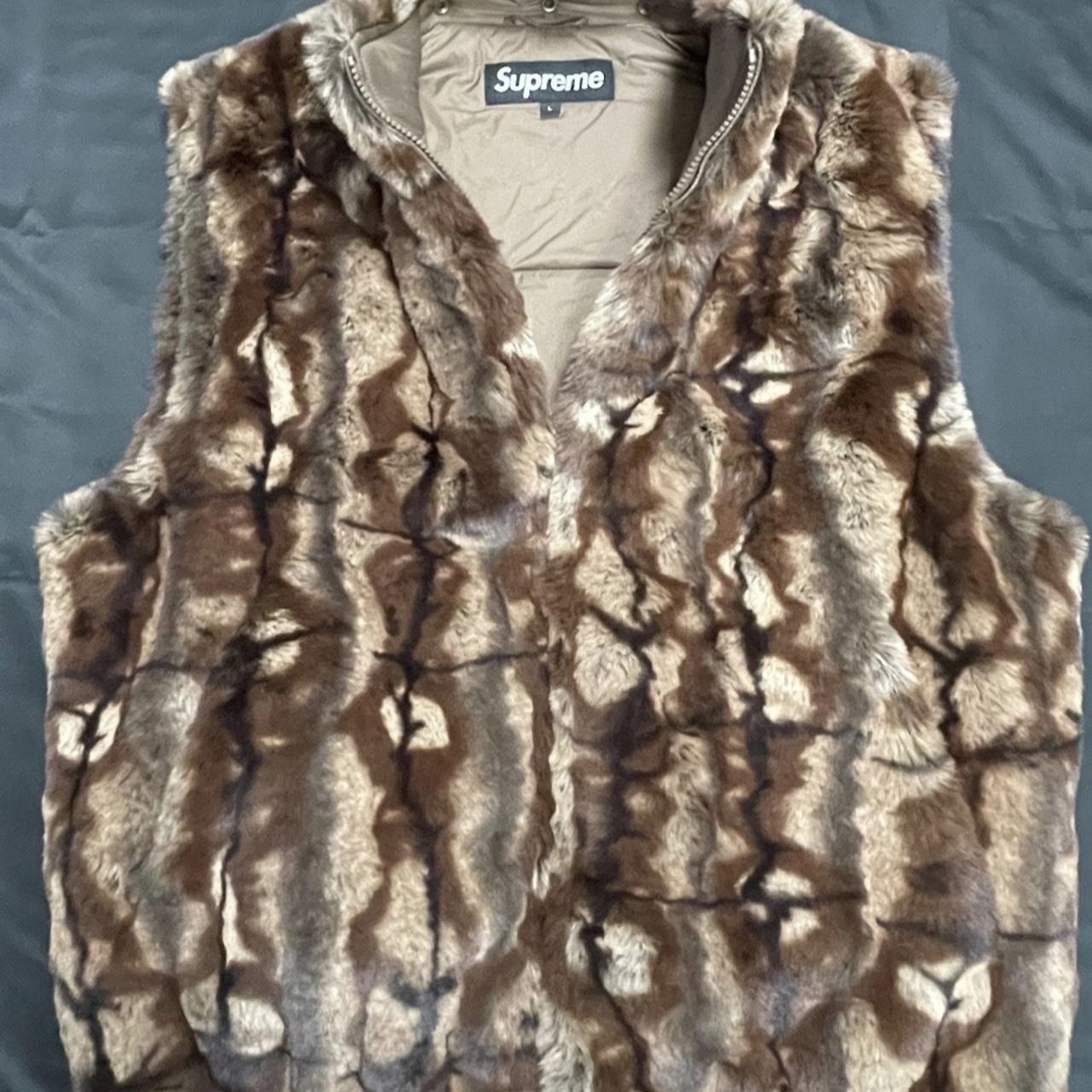 Supreme Faux Fur Hooded Vest size Large, New and