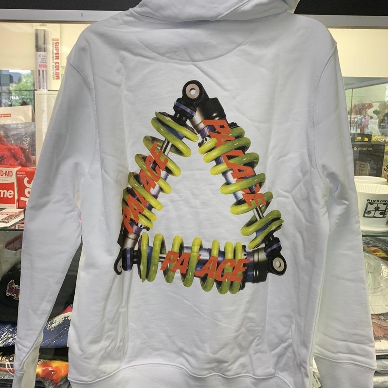 Palace tri pumping discount hoodie