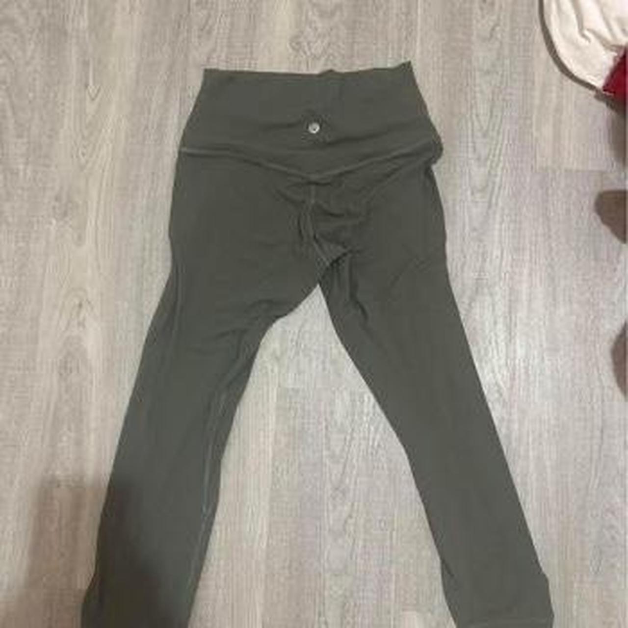 Lululemon Leggings slight pilling between legs but... Depop