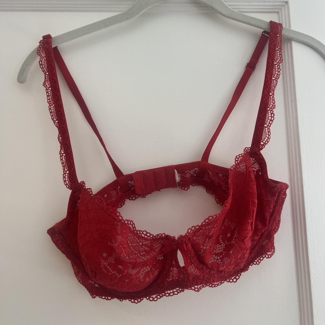 item listed by roxywrighttt