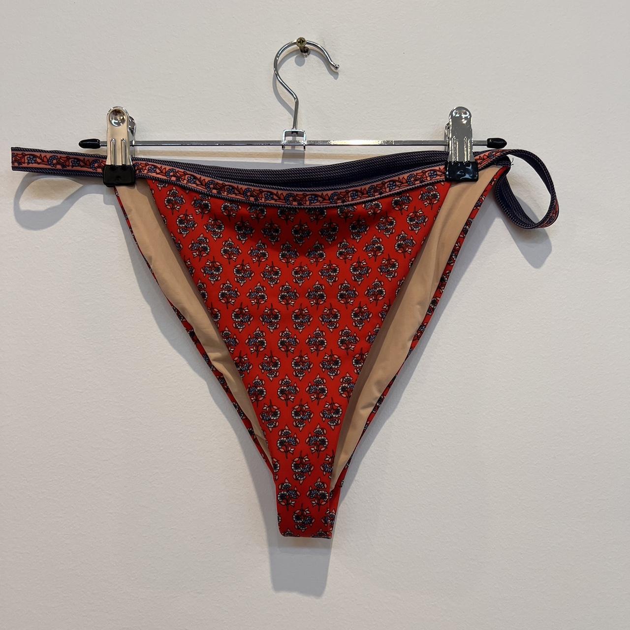 Arnhem Bikini set Depop