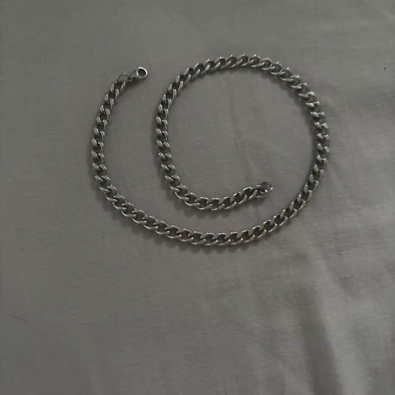 item listed by ba2resells
