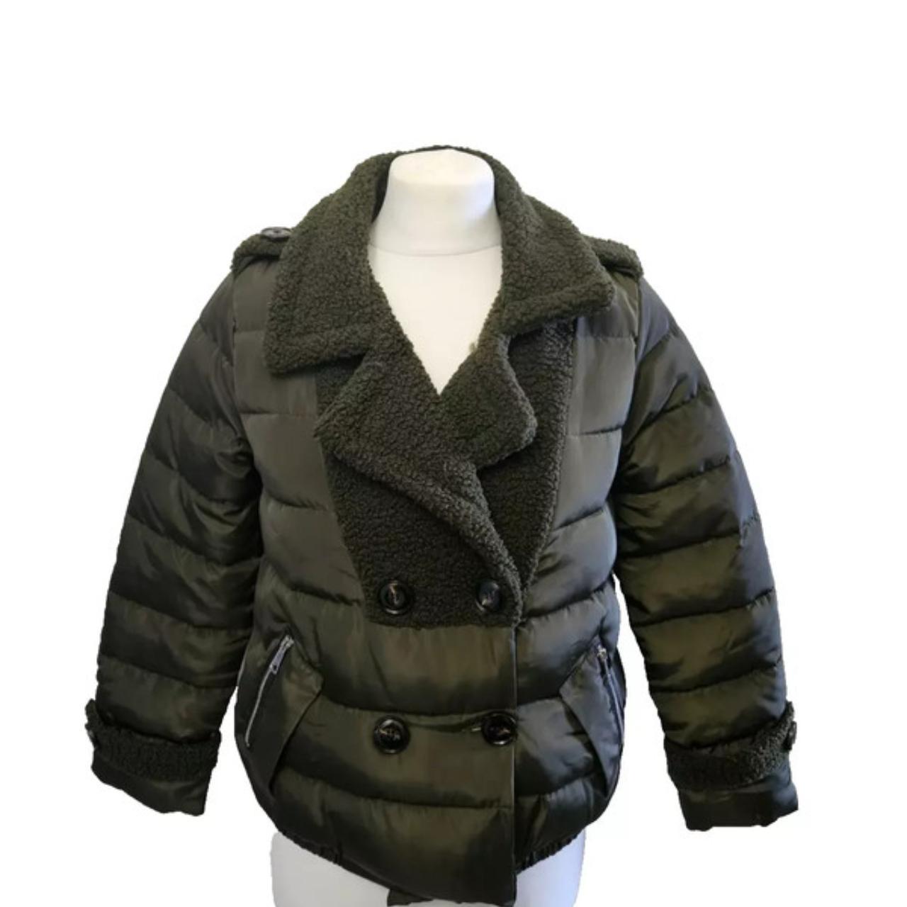 item listed by closet21