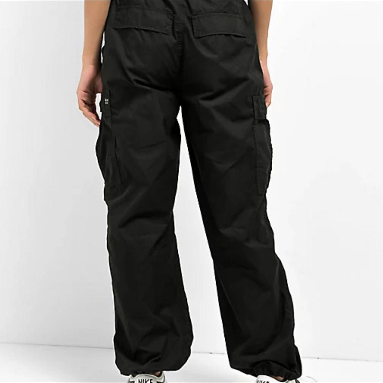 Unionbay Black Cargo Pants with Draw String... Depop