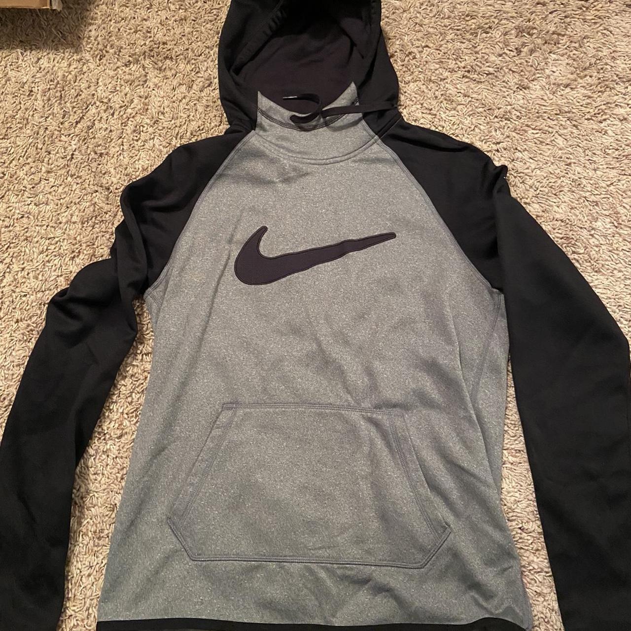 Thin nike store hoodie