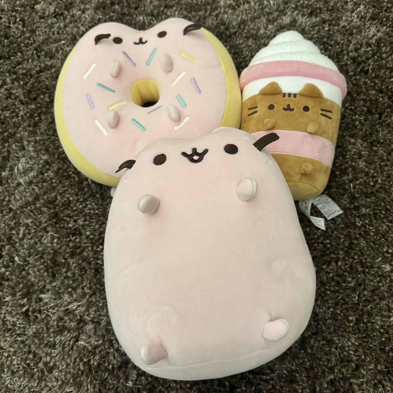 Pusheen pencil case from the spring 2018 Pusheen - Depop